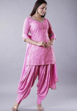 Embroidered Georgette Punjabi Suit in Pink