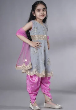 Embroidered Georgette Punjabi Suit in Grey