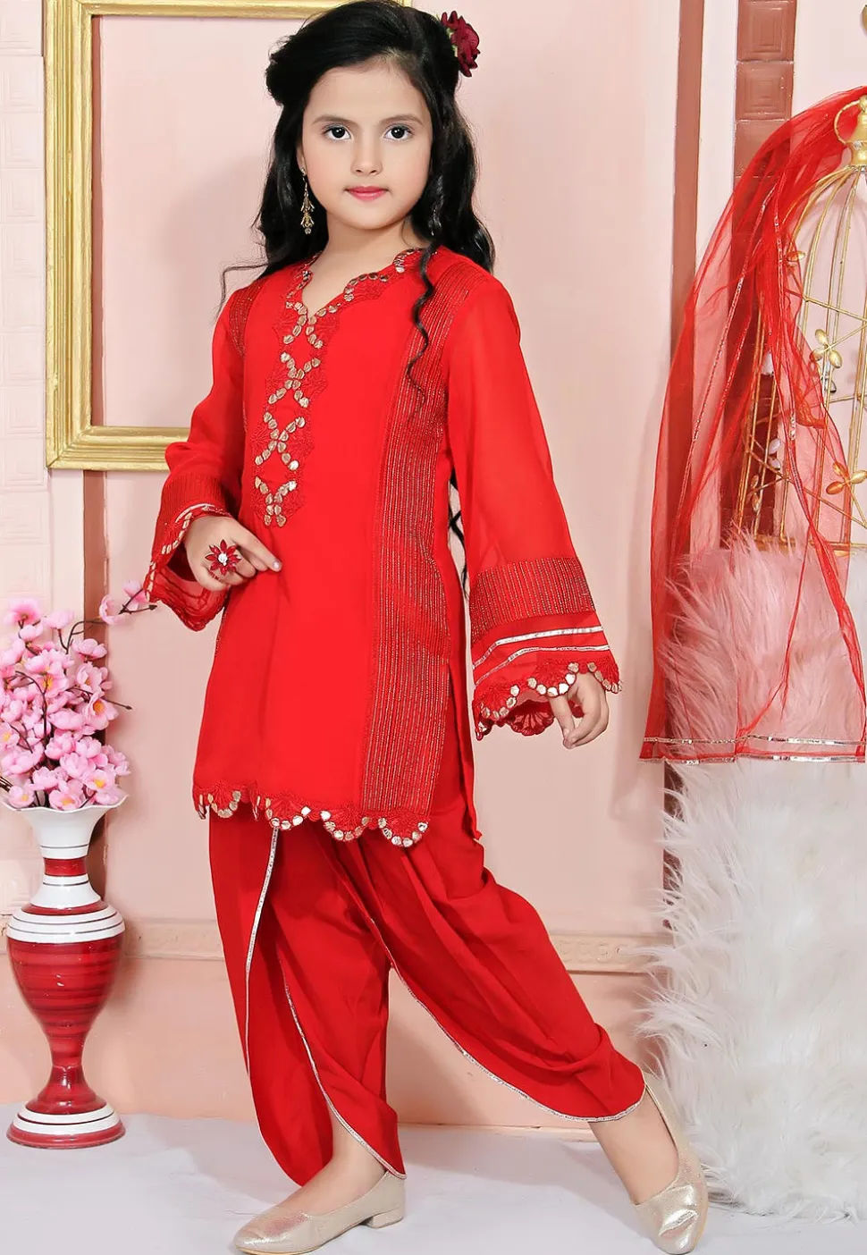 Embroidered Georgette Punjabi Suit in Red