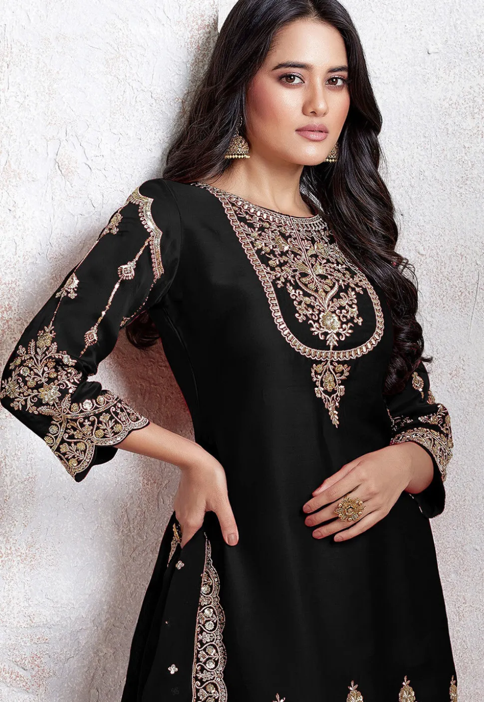 Embroidered Georgette Scalloped Punjabi Suit in Black
