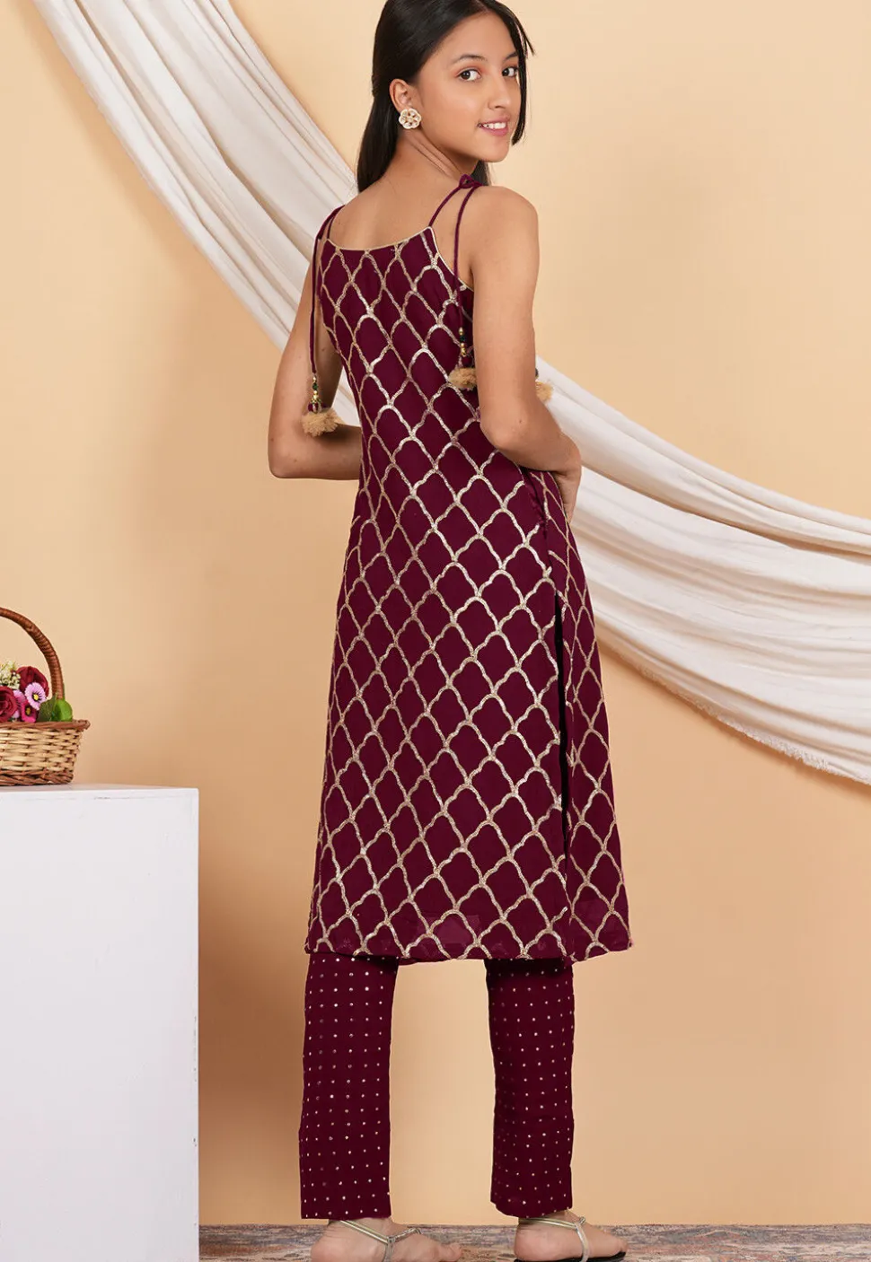 Embroidered Georgette Straight Kurta Set in Wine