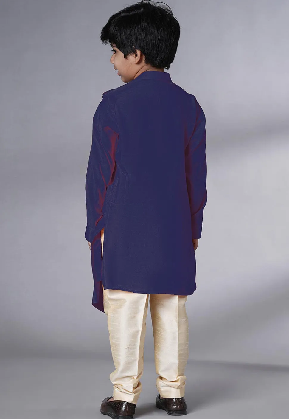 Embroidered Muslin Silk Asymmetric Kurta Set in Navy Blue