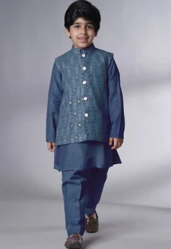Embroidered Muslin Silk Kurta Set in Teal Blue