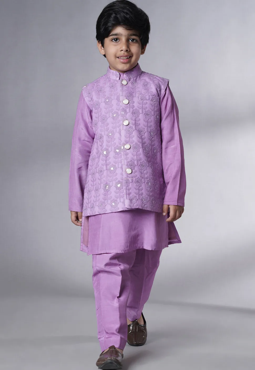 Embroidered Muslin Silk Sherwani Set in Light Purple