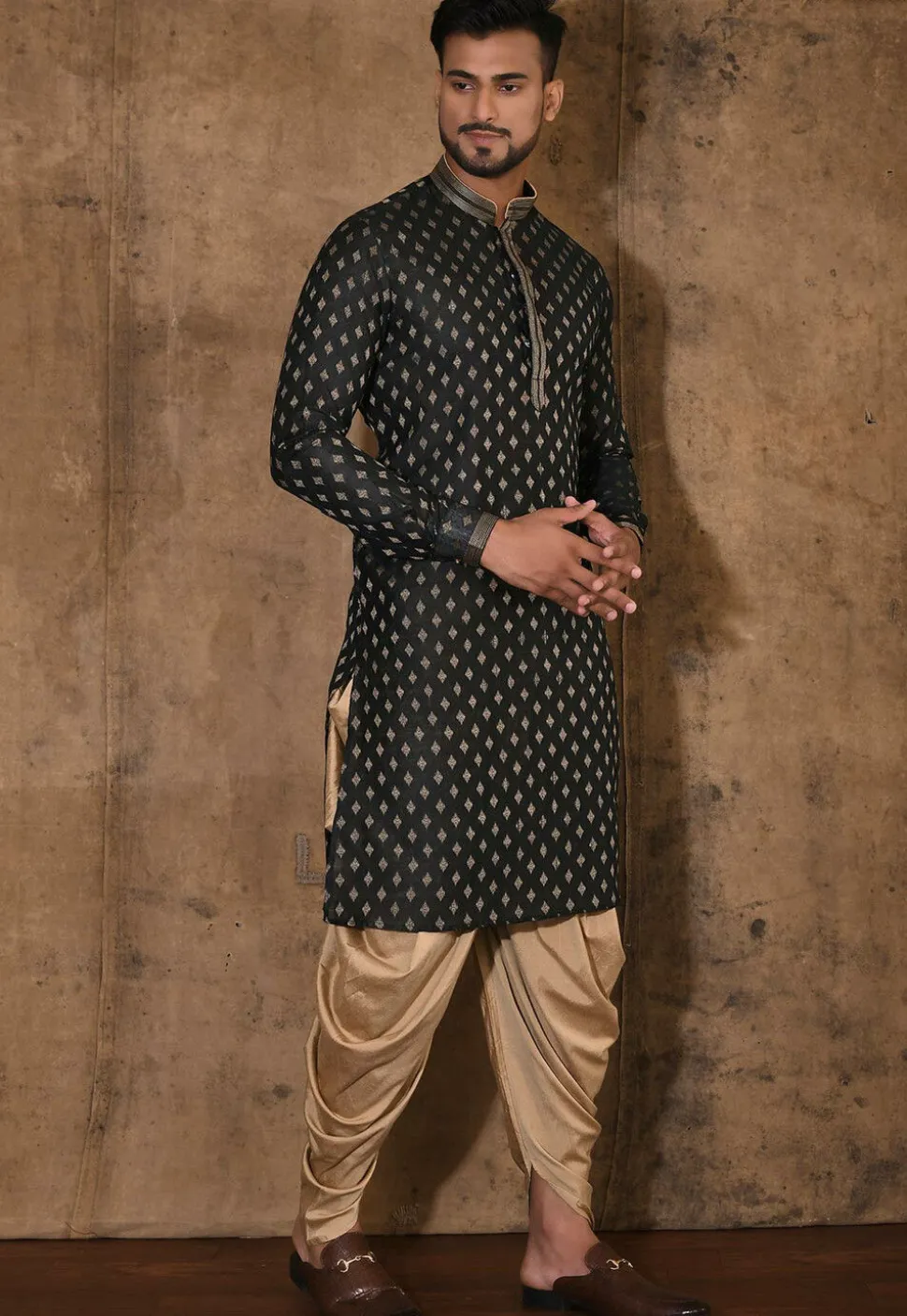 Embroidered Neckline Cotton Silk Jacquard Kurta Set in Black