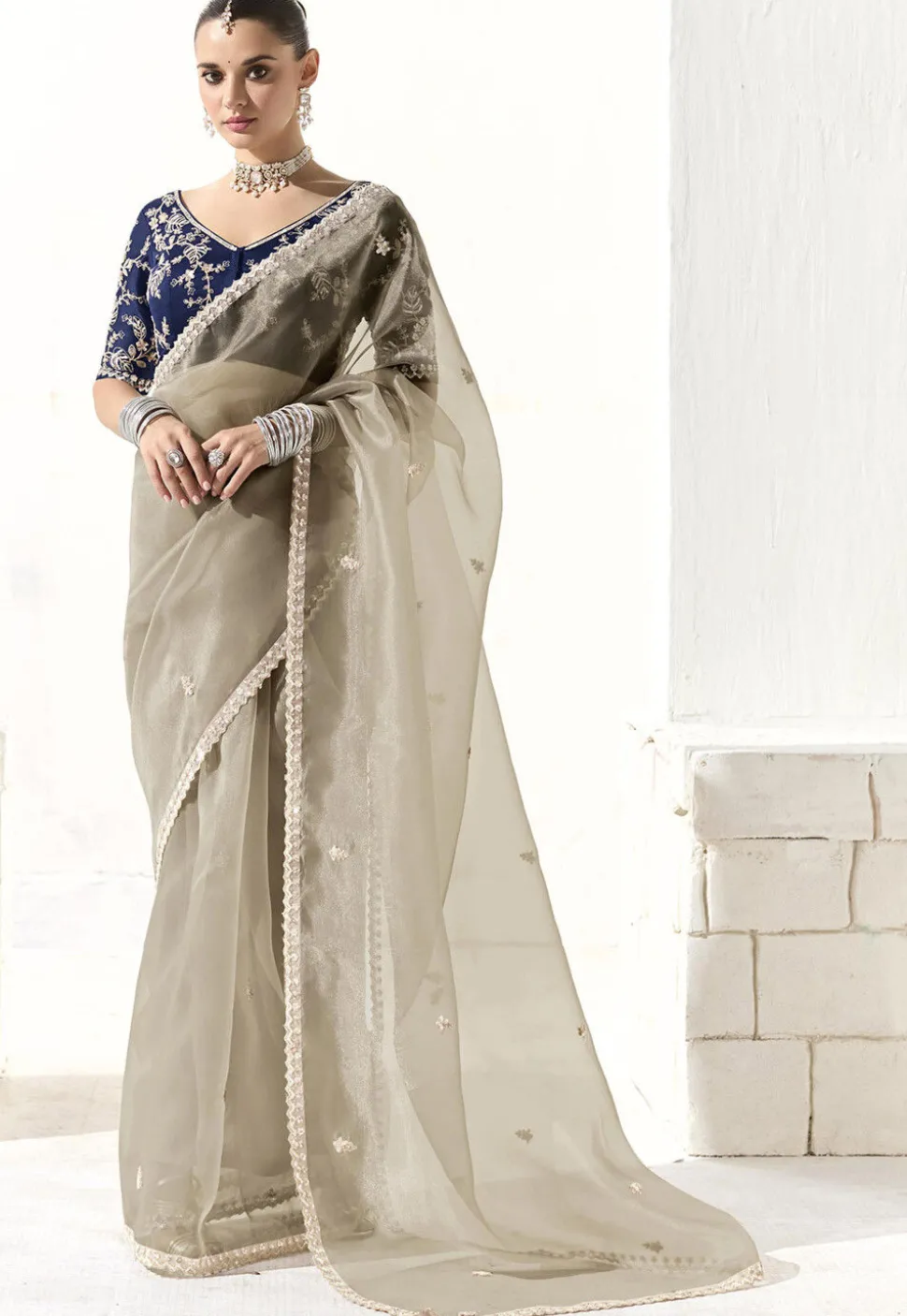 Embroidered Organza Saree in Grey