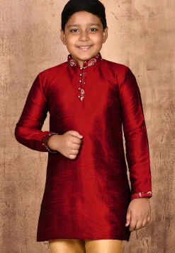 Embroidered Placket Dupion Silk Kurta in Maroon
