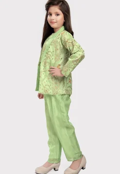 Embroidered Polyester Crop Top Set with Jacket in Light Green