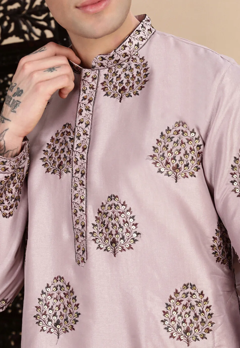 Embroidered Polyester Kurta in Light Purple
