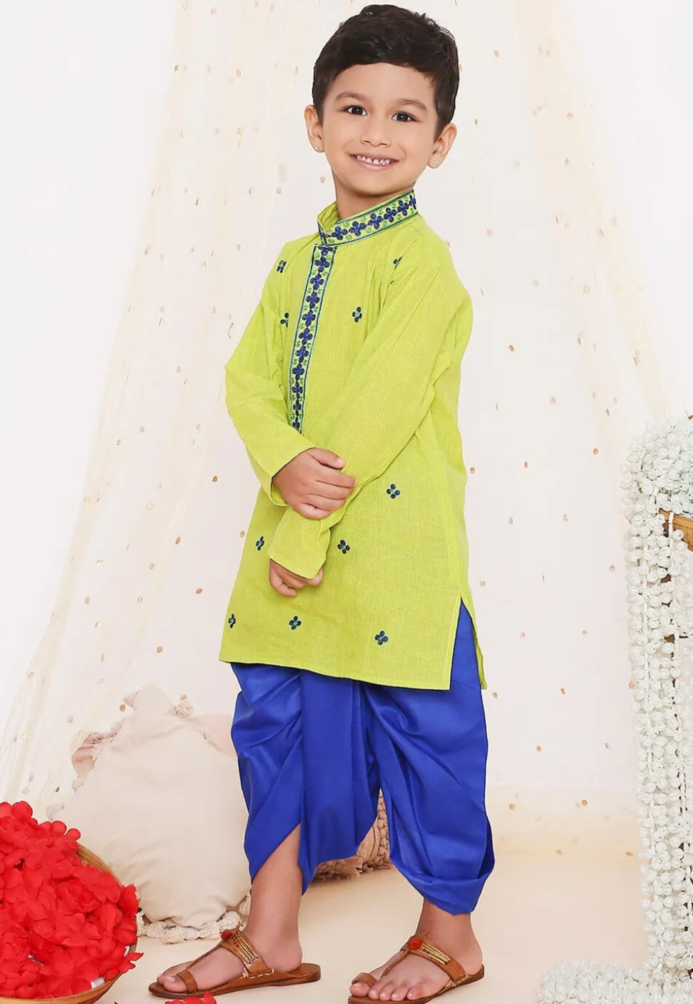 Embroidered Pure Cotton Kurta Set in Light Green