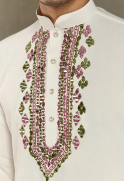 Embroidered Rayon Kurta in Off White