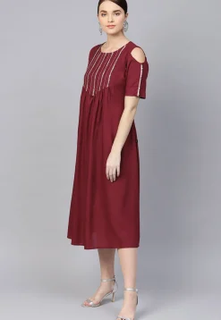 Embroidered Rayon Midi Dress in Maroon