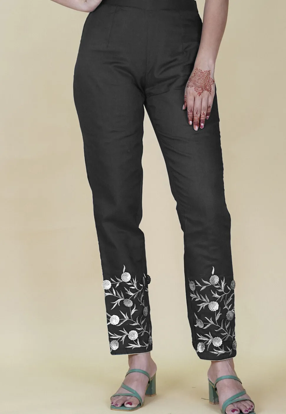 Embroidered Rayon Pant in Black