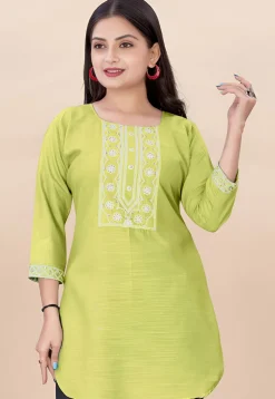 Embroidered Rayon Straight Kurti in Green
