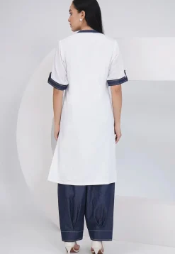 Embroidered Rayon Straight Kurta Set in Off White