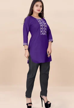 Embroidered Rayon Straight Kurti in Purple