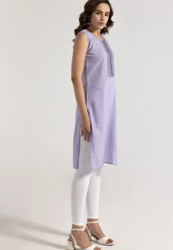 Embroidered Rayon Straight Kurta in Light Purple