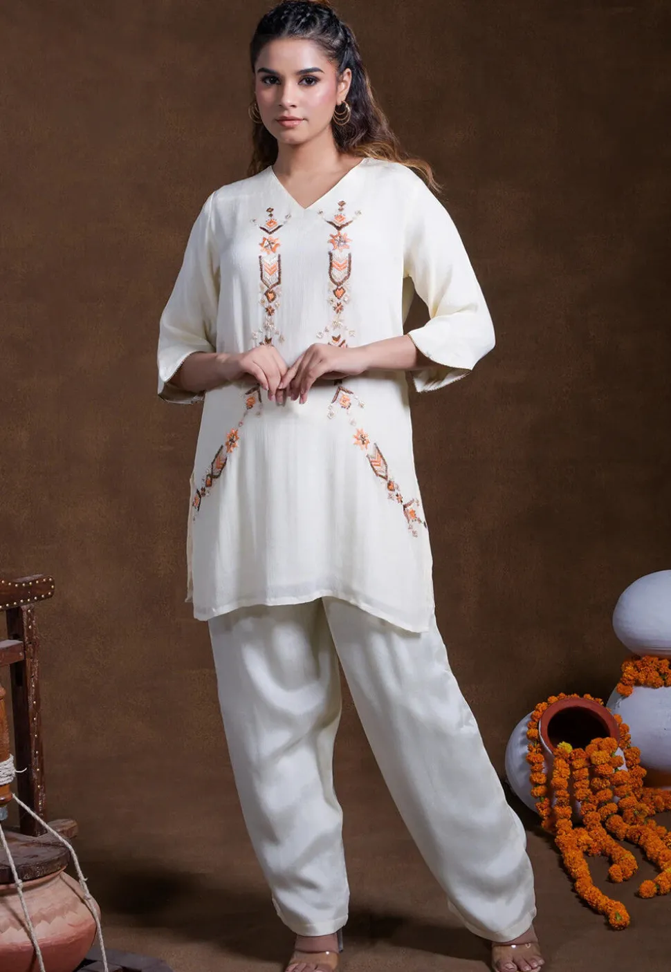 Embroidered Rayon Tunic Set in Off White