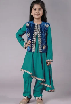 Embroidered Shantoon Asymmetric Kurta Set in Green and Blue