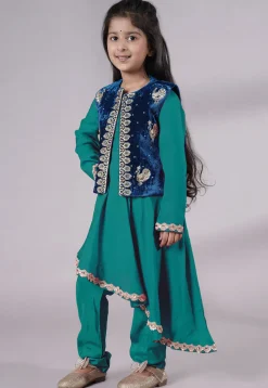Embroidered Shantoon Asymmetric Kurta Set in Green and Blue