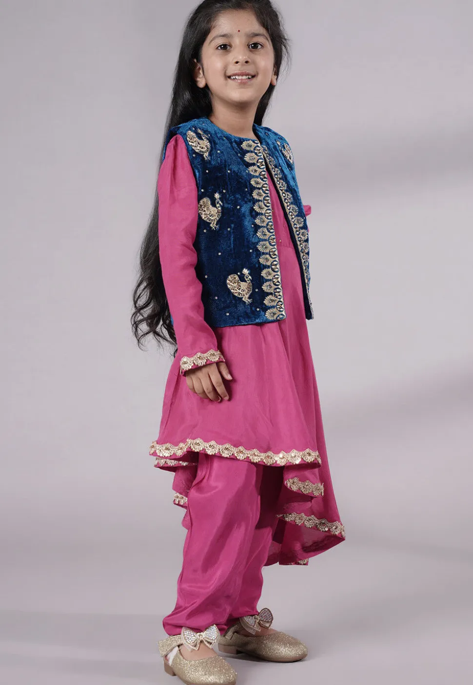 Embroidered Shantoon Asymmetric Kurta Set in Pink