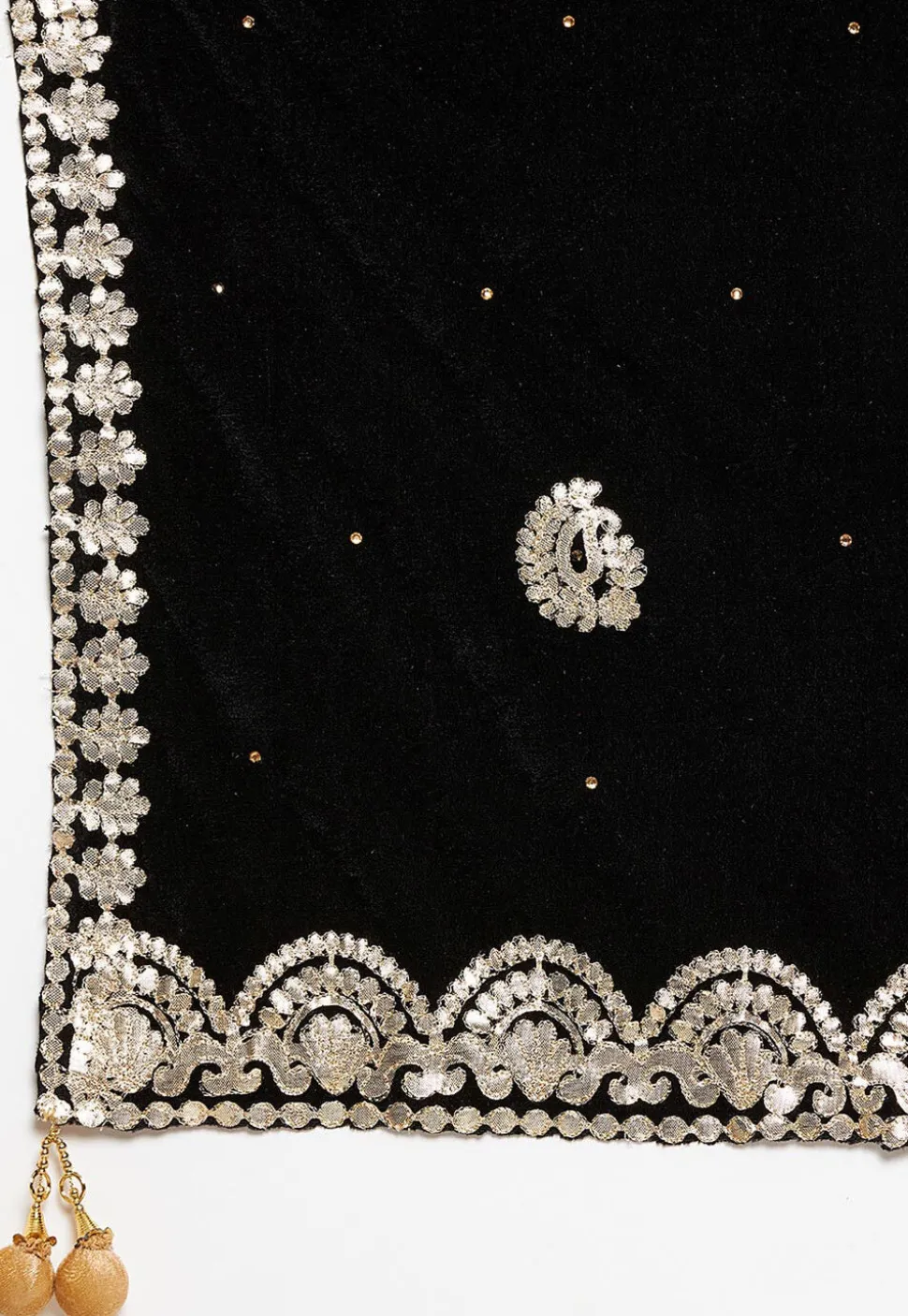 Embroidered Velvet Dupatta in Black