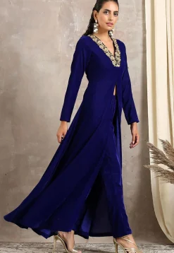 Embroidered Velvet Front Slit Kurta Set in Royal Blue