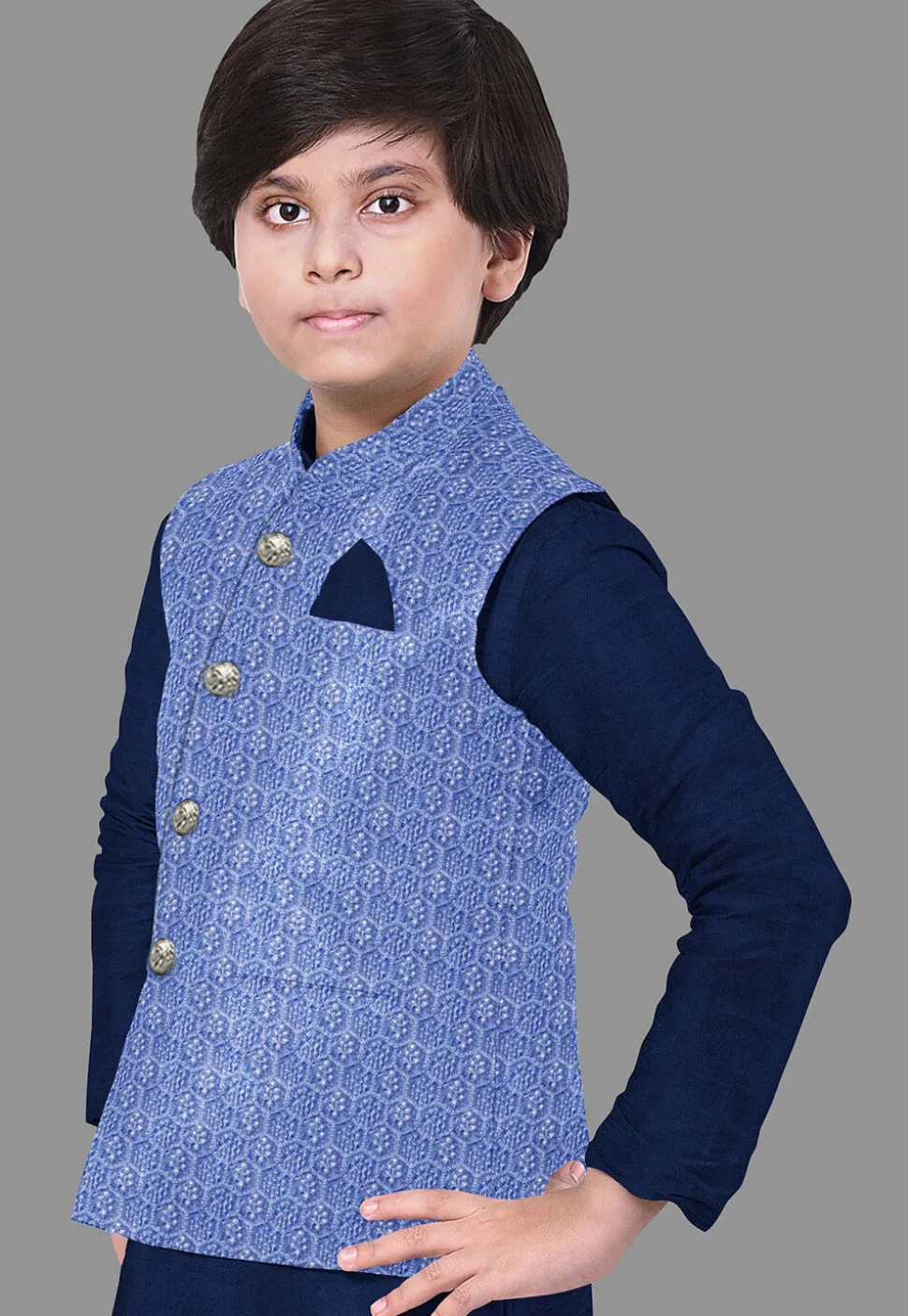 Embroidered Velvet Kurta Set in Navy Blue