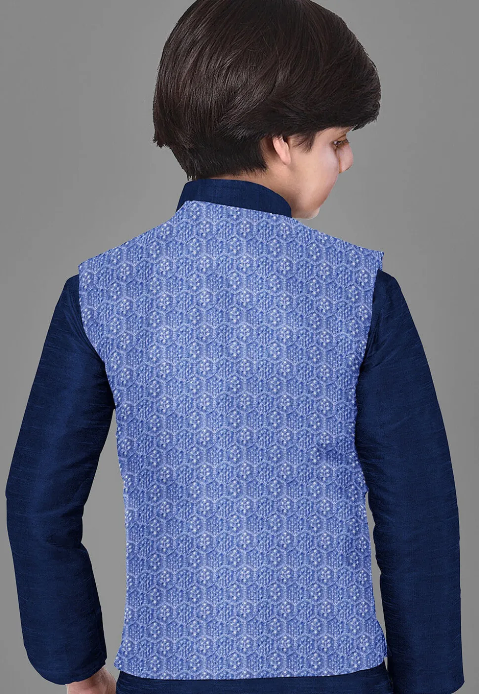 Embroidered Velvet Kurta Set in Navy Blue
