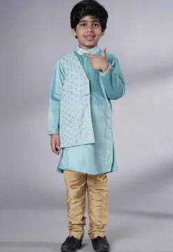 Embroidered Velvet Kurta Set in Sky Blue