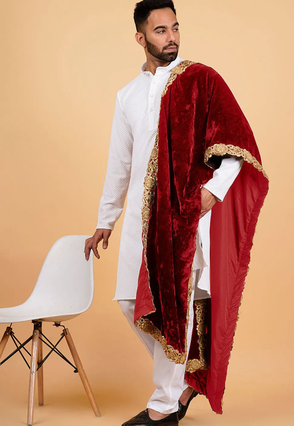 Embroidered Velvet Mens Dupatta in Maroon