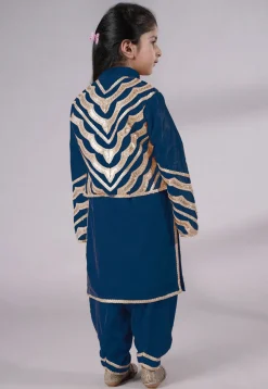 Embroidered Velvet Straight Kurta Set in Teal Blue