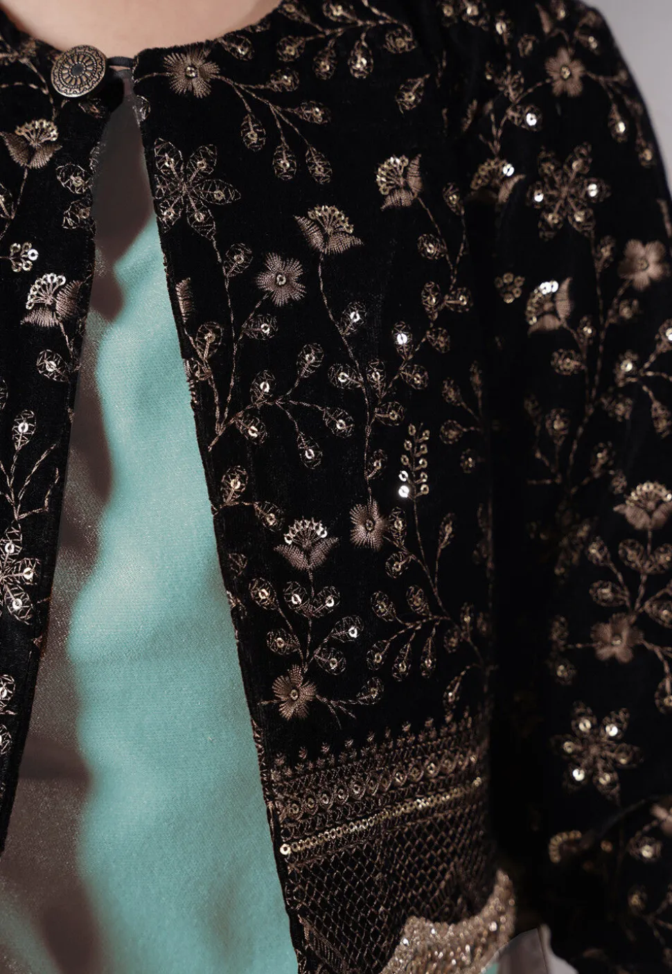 Embroidered Velvet Straight Kurta Set in Sky Blue