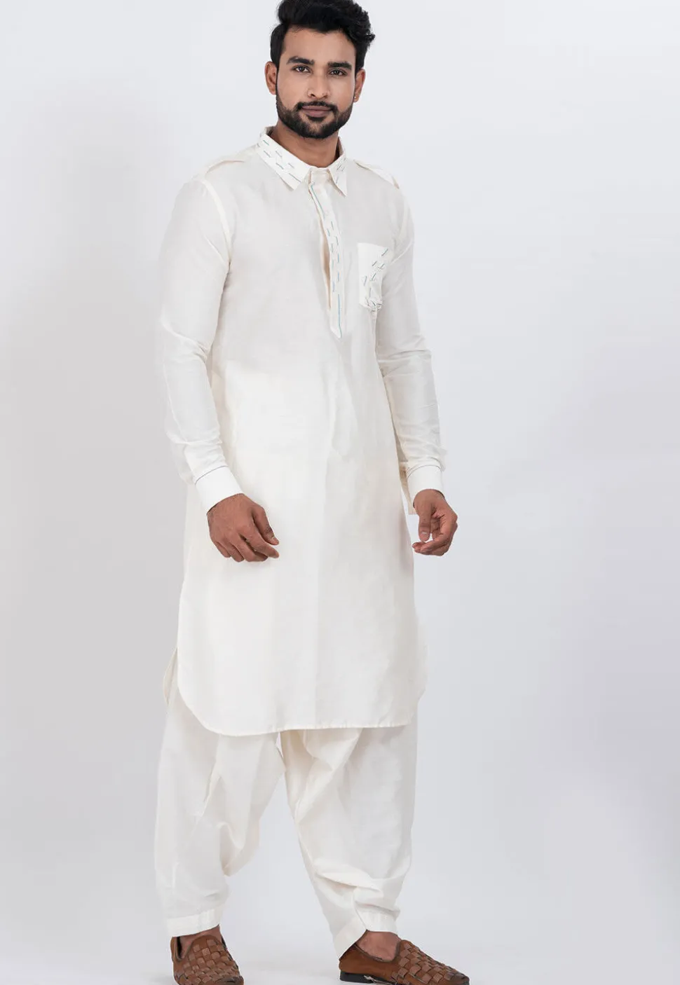 Embroidered Viscose Rayon Paithani Suit in Off White