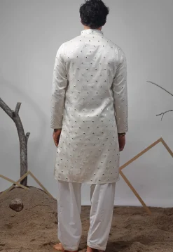 Embroidered Viscose Silk Kurta Set in Off White