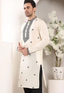 Embroidered Viscose Silk Kurta in Off White