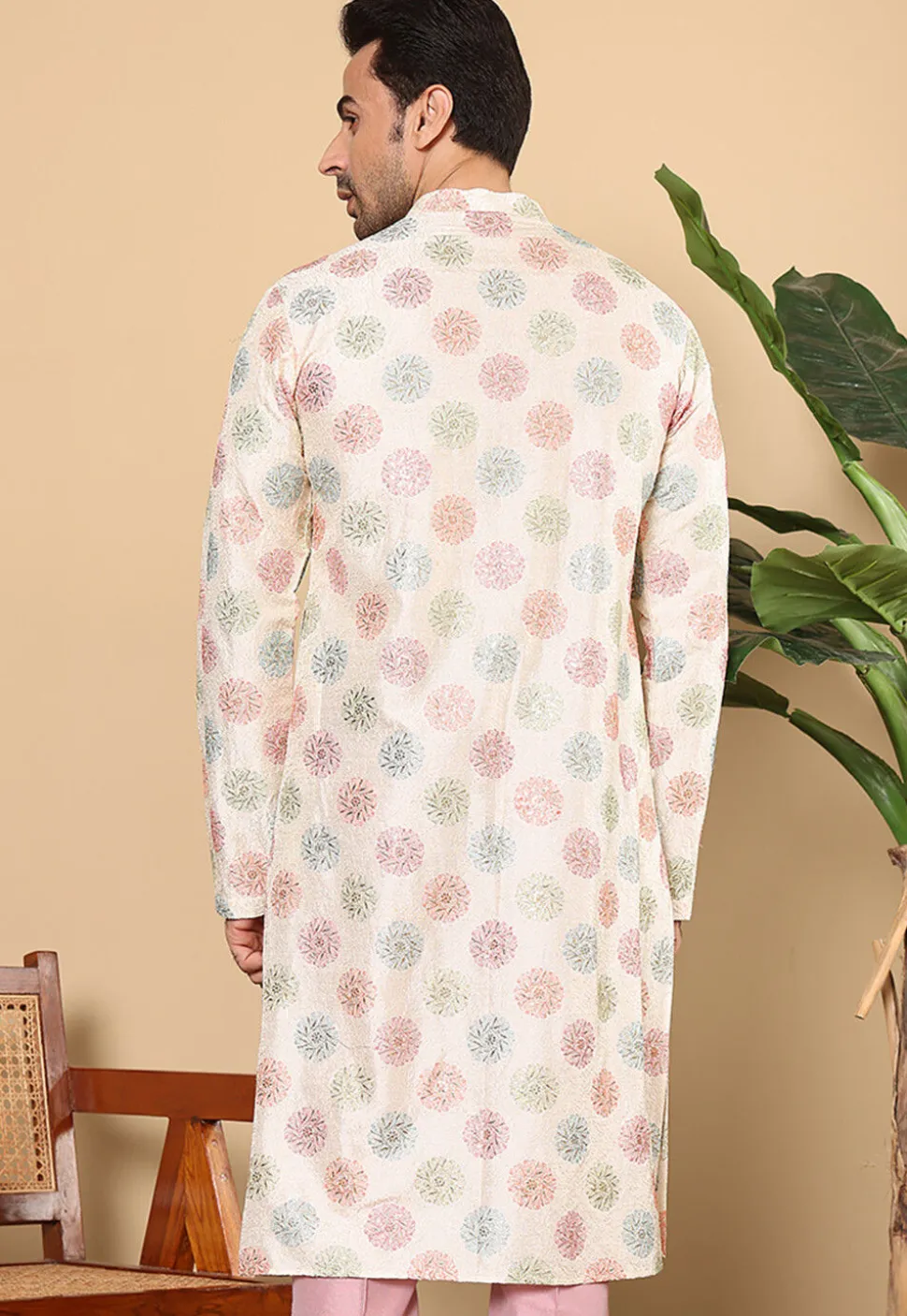 Embroidered Viscose Silk Kurta in Cream