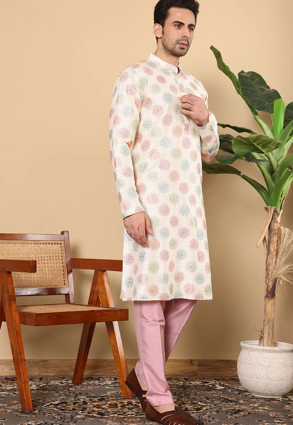 Embroidered Viscose Silk Kurta in Cream