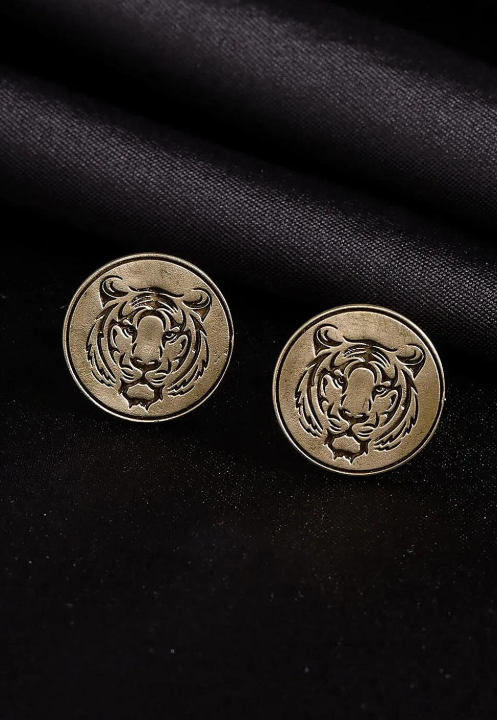 Fiery Tiger Metallic Cufflink Pair