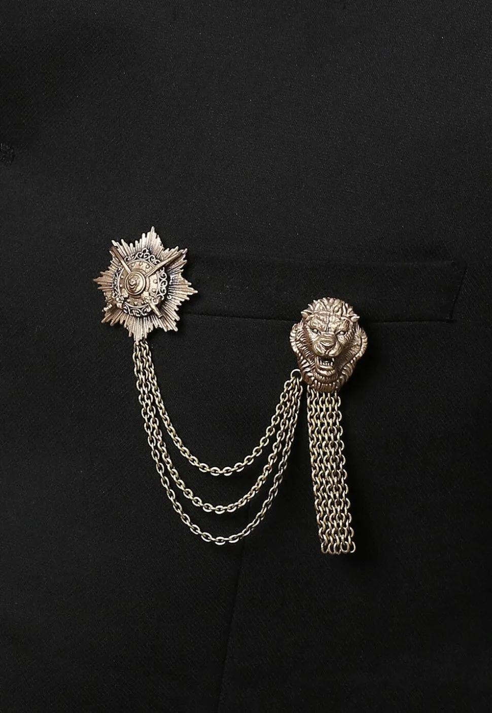 Fighter Lion Metallic Brooch