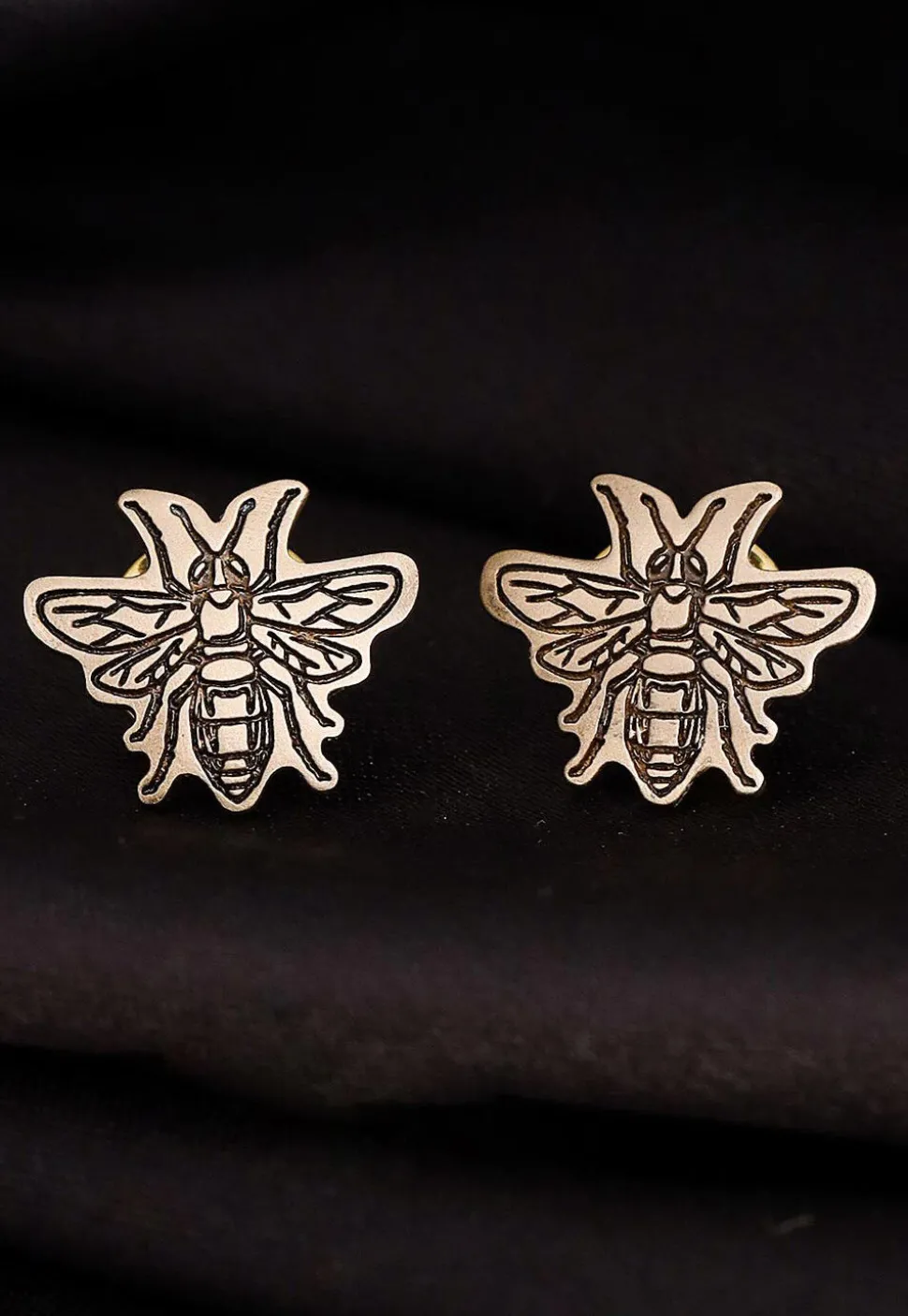 Flying Wonder Metallic Collar Tips