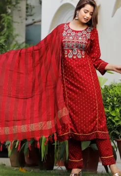 Foil Printed Pure Cotton Pakistani Suit in Maroon