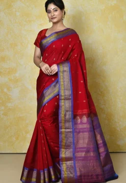 Gadwal Handloom Saree in Red