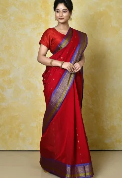 Gadwal Handloom Saree in Red
