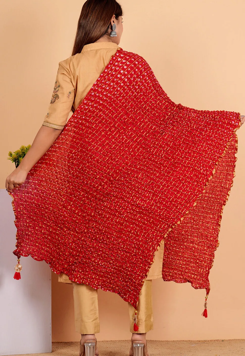 Ghatchola Dupatta in Red