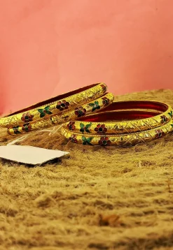 Golden Polished Bangle Set