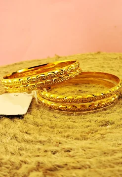 Golden Polished Bangle Set
