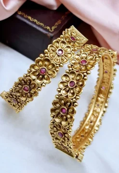 Golden Polished Kemp Stone Studded Openable Bangle Pair