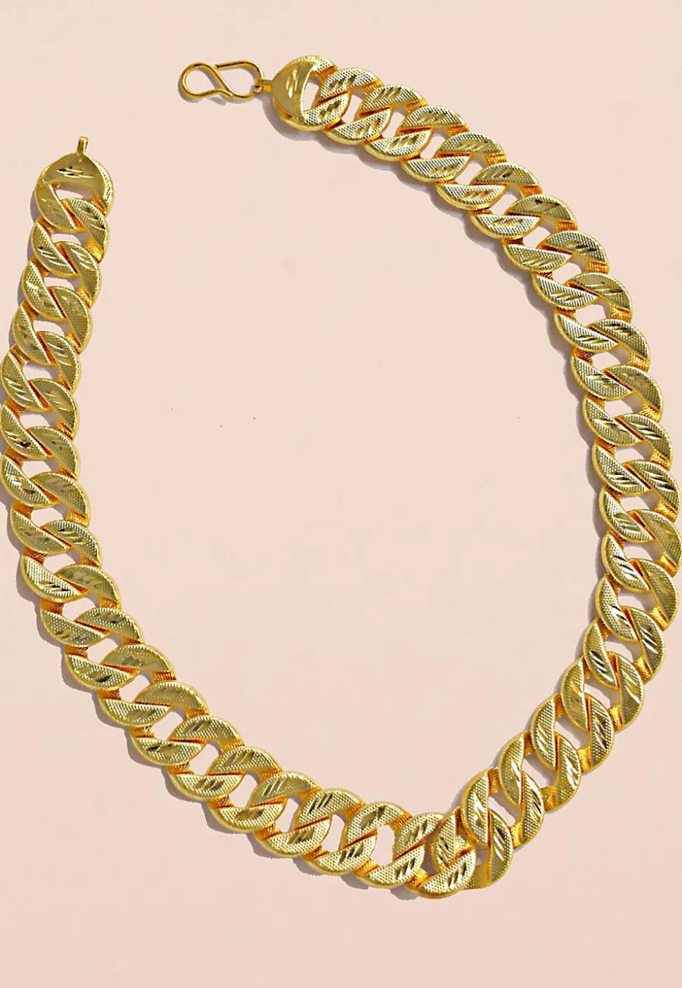 Golden Polished Men Neck Chain