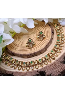 Golden Polished Stone Studded Necklace Set